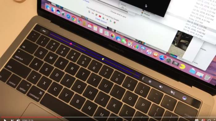 Pac man lemmings macbook pro touch bar