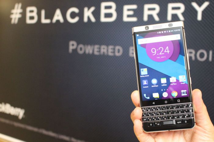 Tcl exclusively build blackberry smartphones